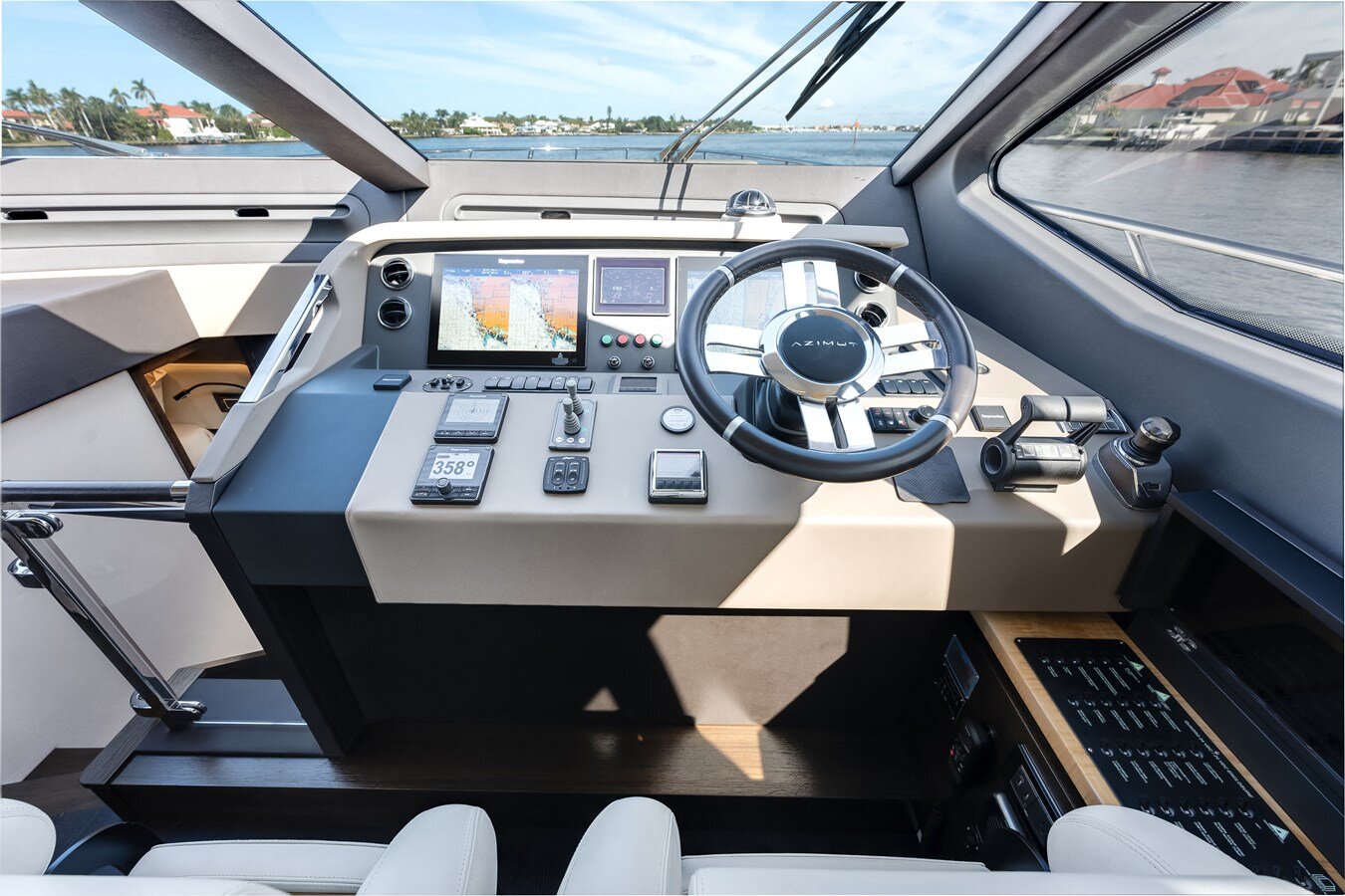 2018-azimut-yachts-68-3-08e85e