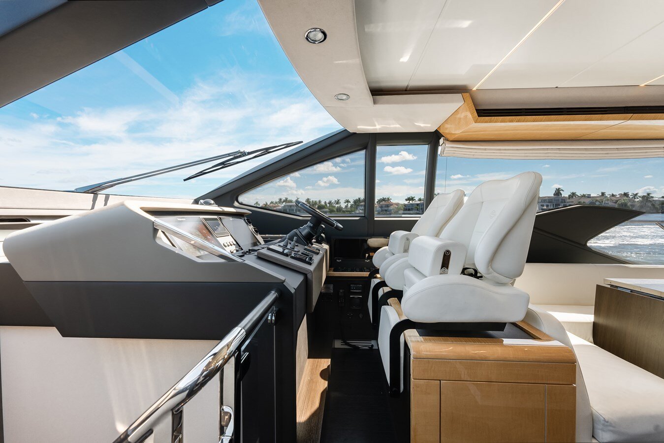 2018-azimut-yachts-68-3-08e85e