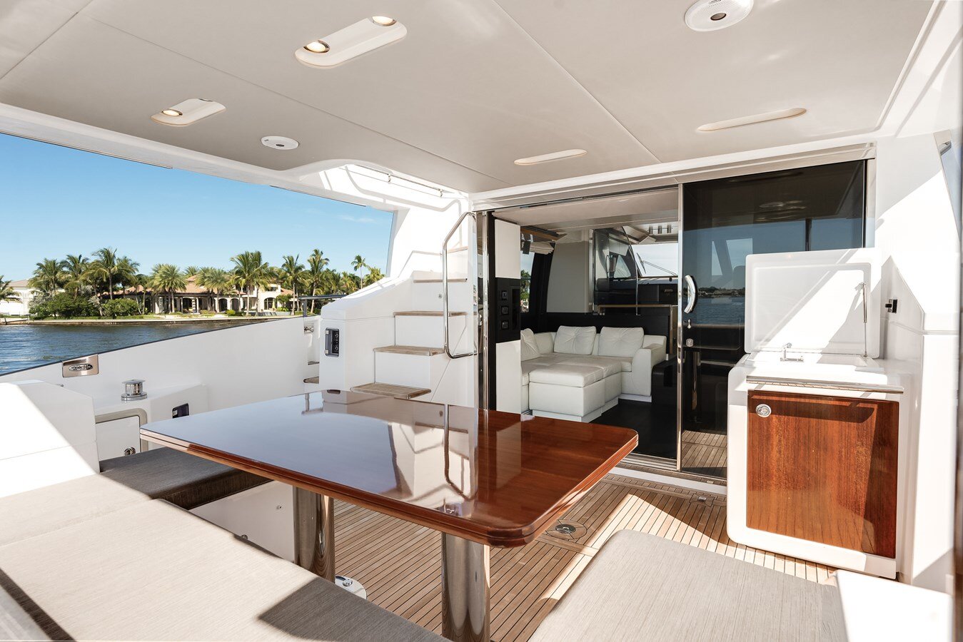 2018-azimut-yachts-68-3-08e85e