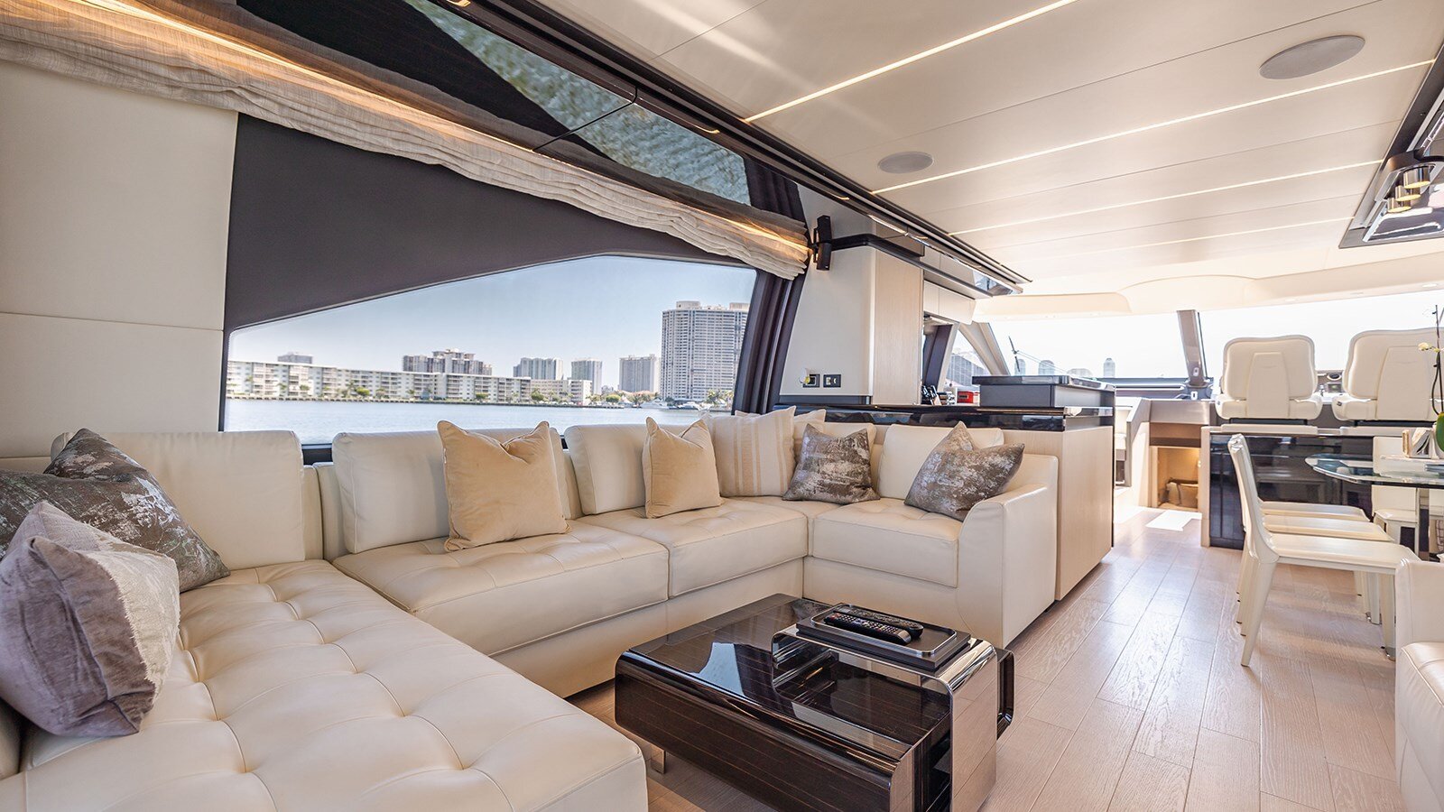 2018-azimut-yachts-72-f1691a