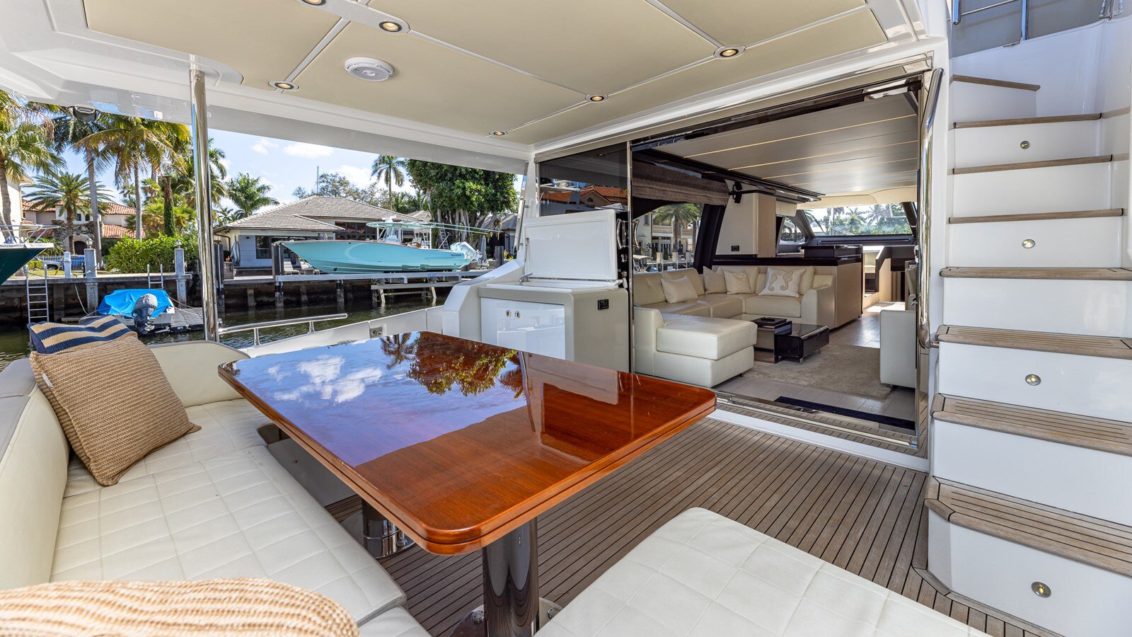 2018-azimut-yachts-72-88ef7d