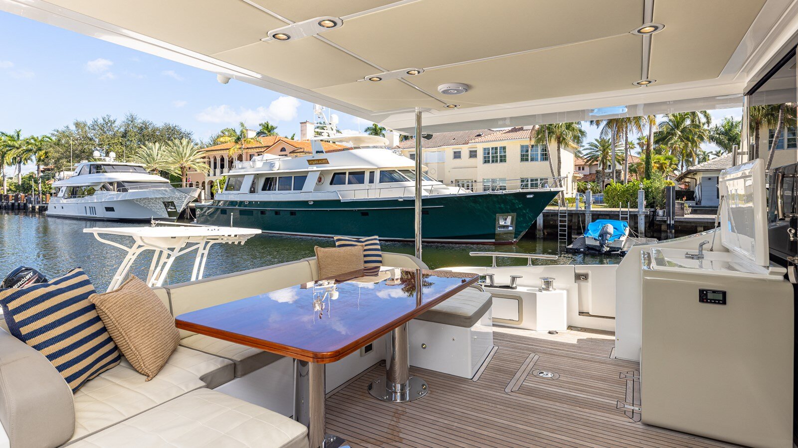 2018-azimut-yachts-72-88ef7d