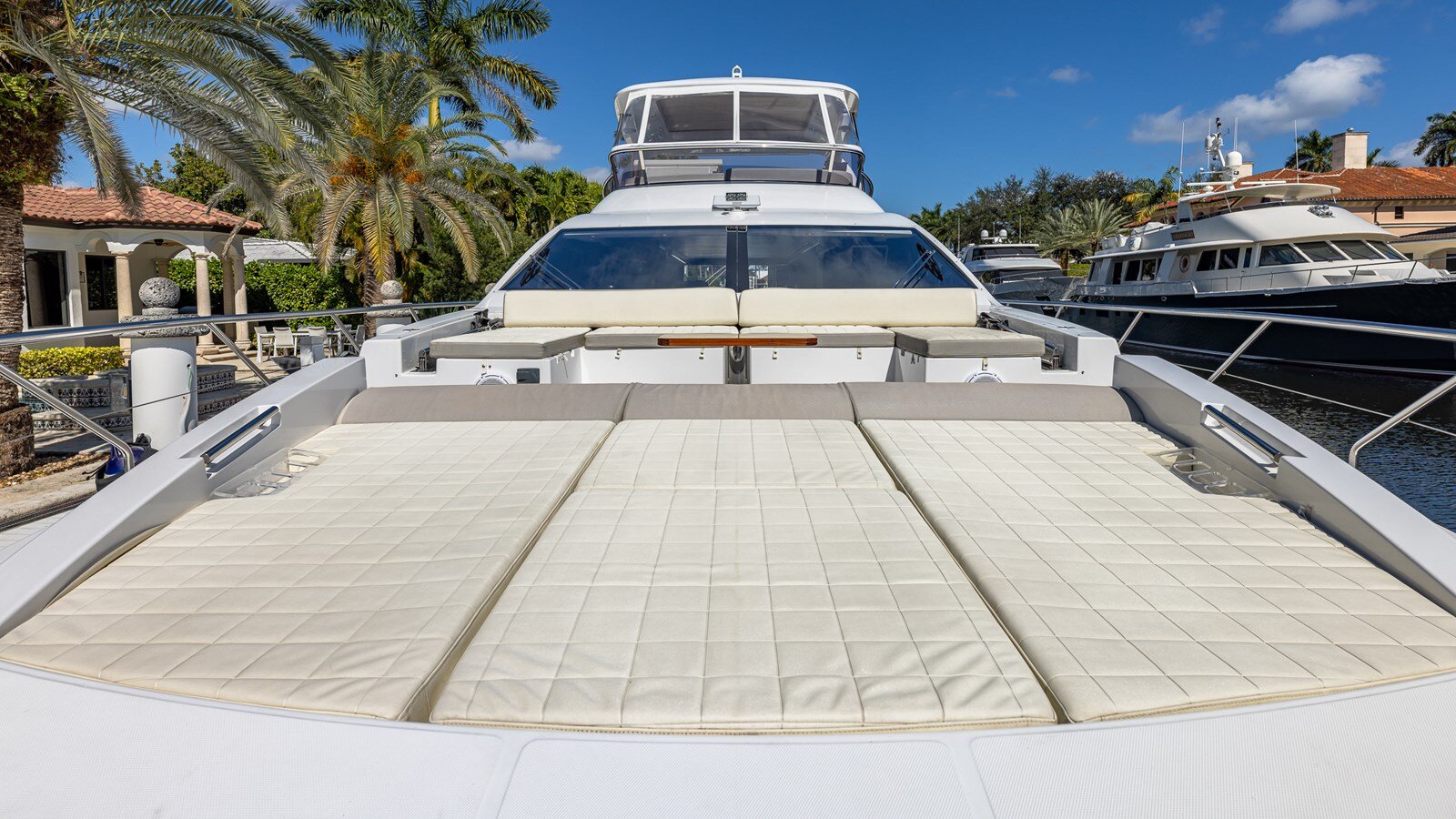 2018-azimut-yachts-72-88ef7d