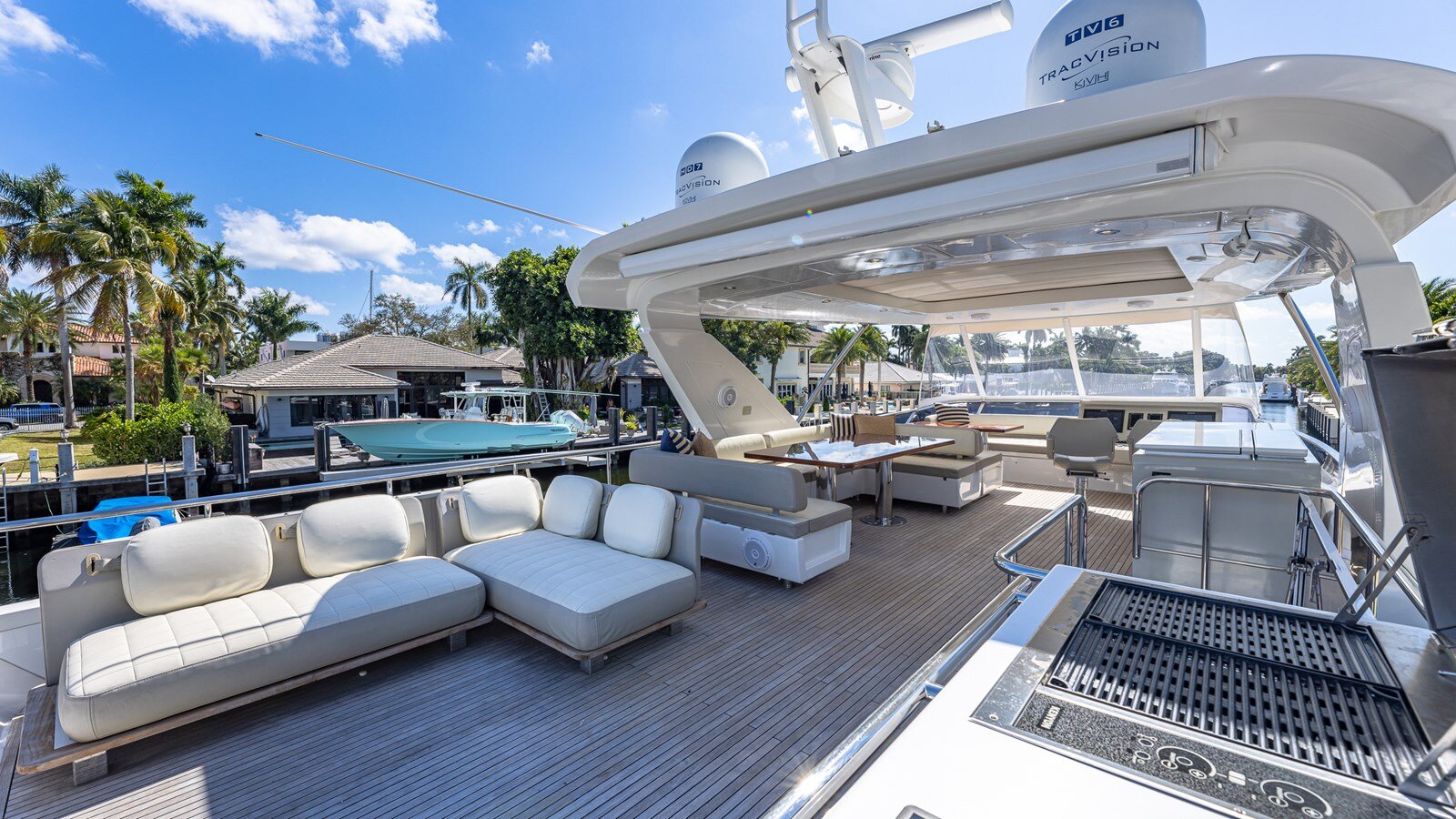 2018-azimut-yachts-72-88ef7d