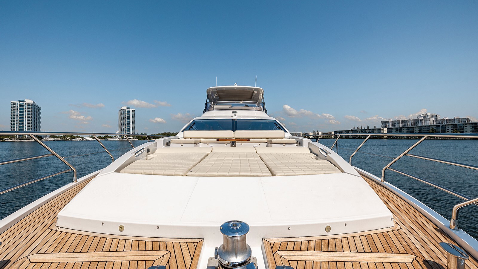 2018-azimut-yachts-72-e80596