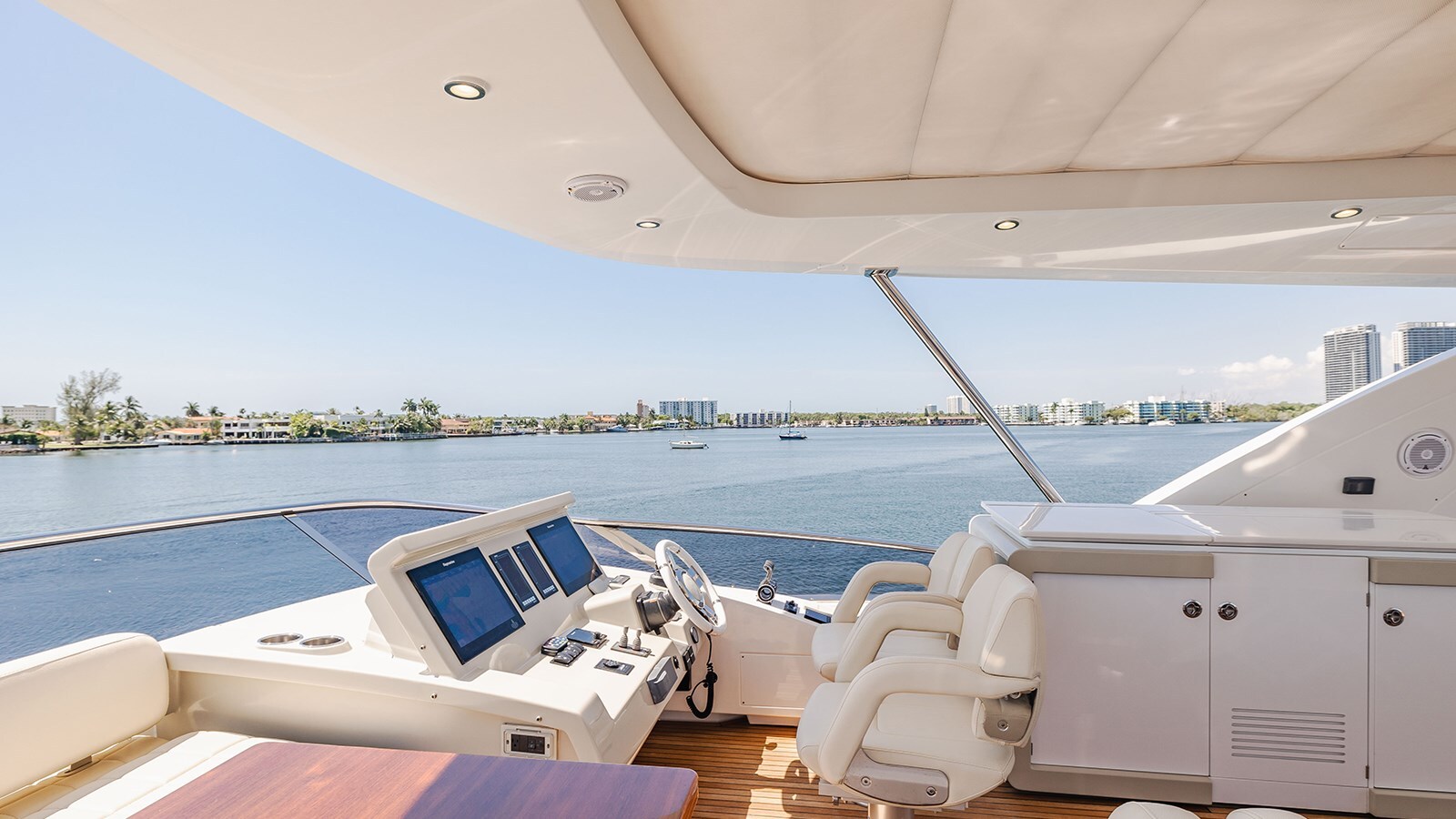 2018-azimut-yachts-72-e80596