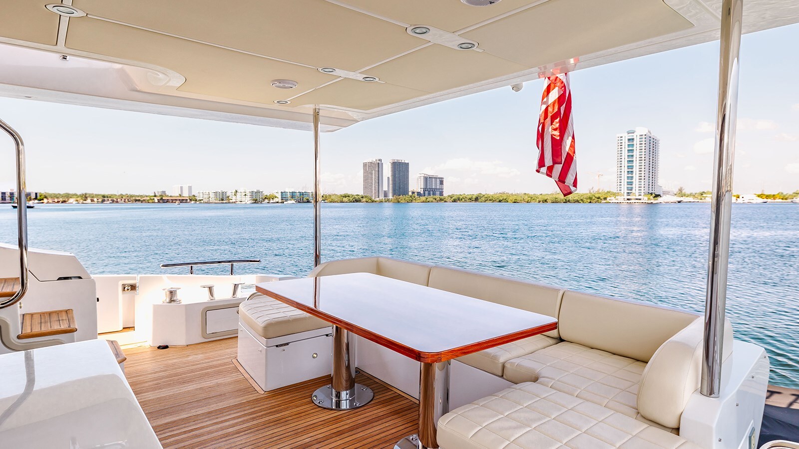 2018-azimut-yachts-72-e80596