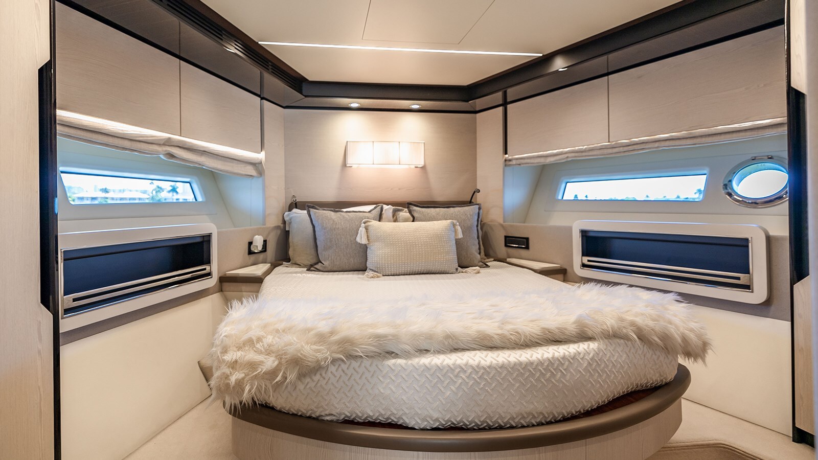 2018-azimut-yachts-72-e80596