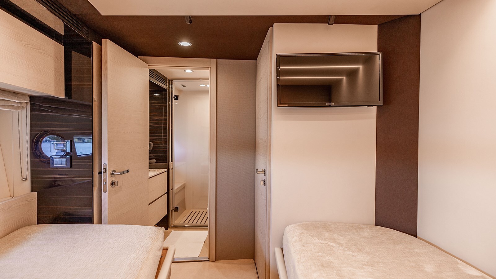 2018-azimut-yachts-72-e80596