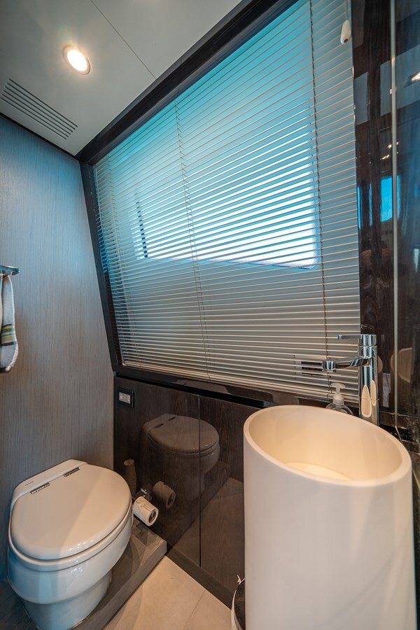 2018-azimut-yachts-80-fc7fbf