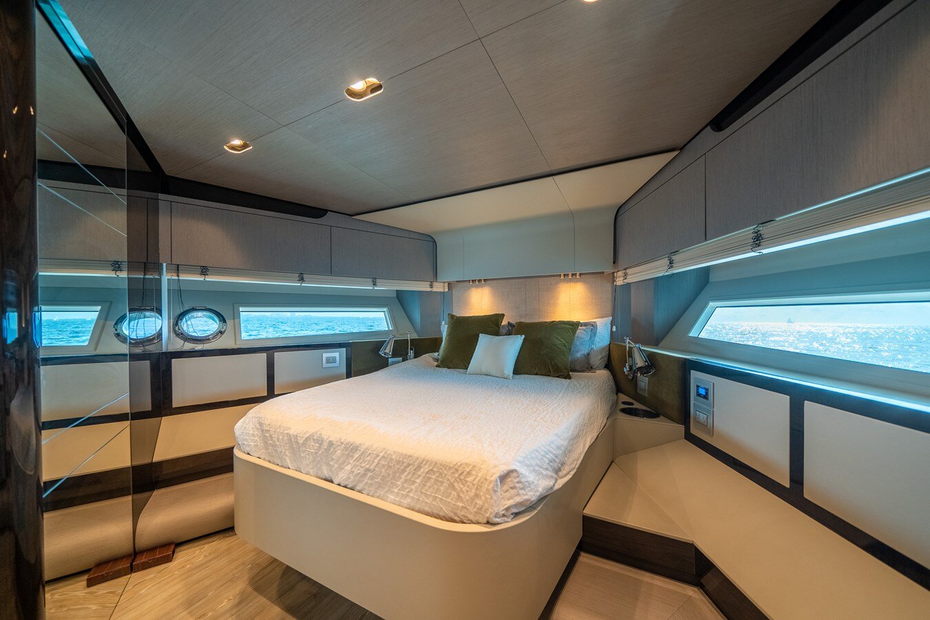 2018-azimut-yachts-80-fc7fbf