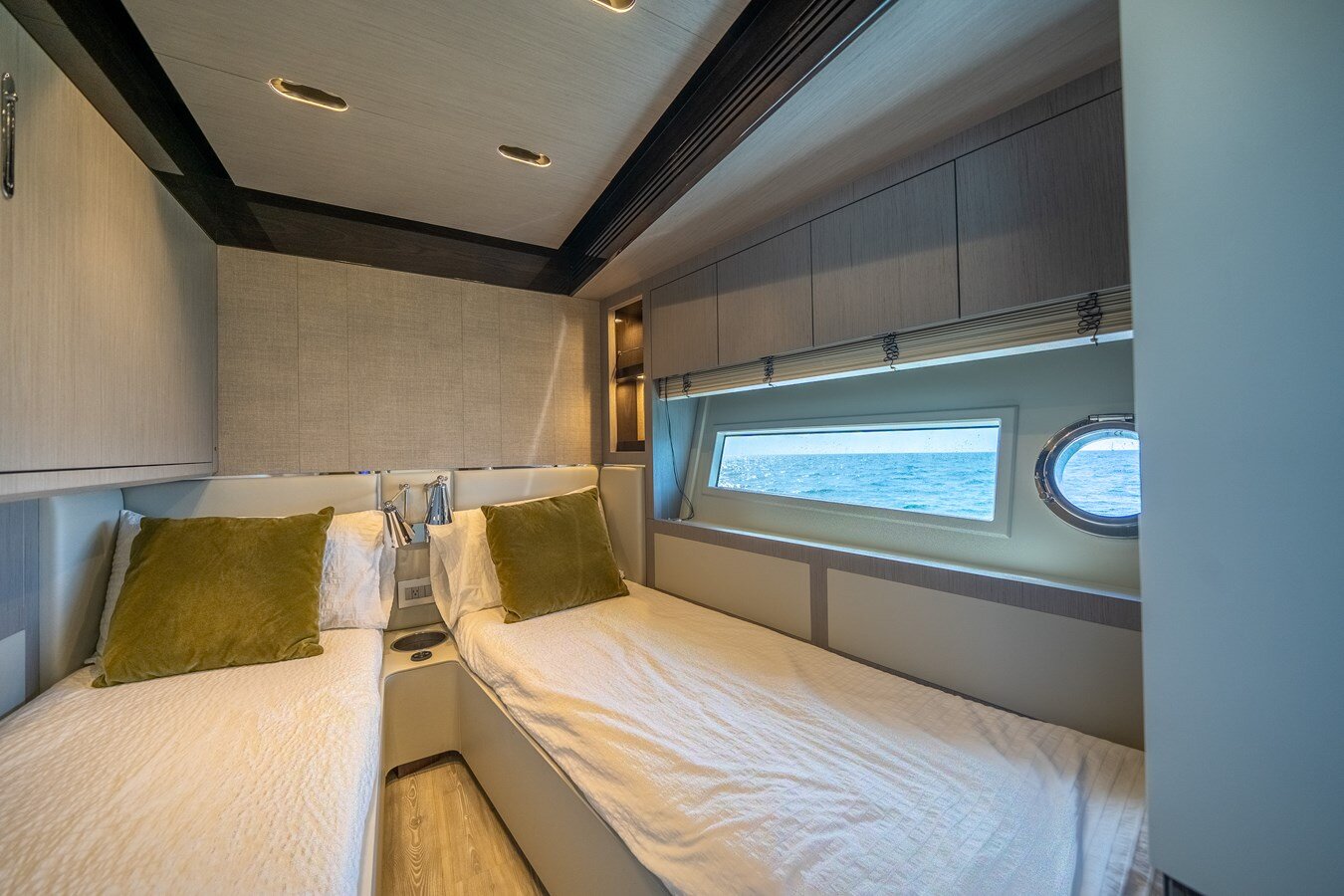 2018-azimut-yachts-80-fc7fbf