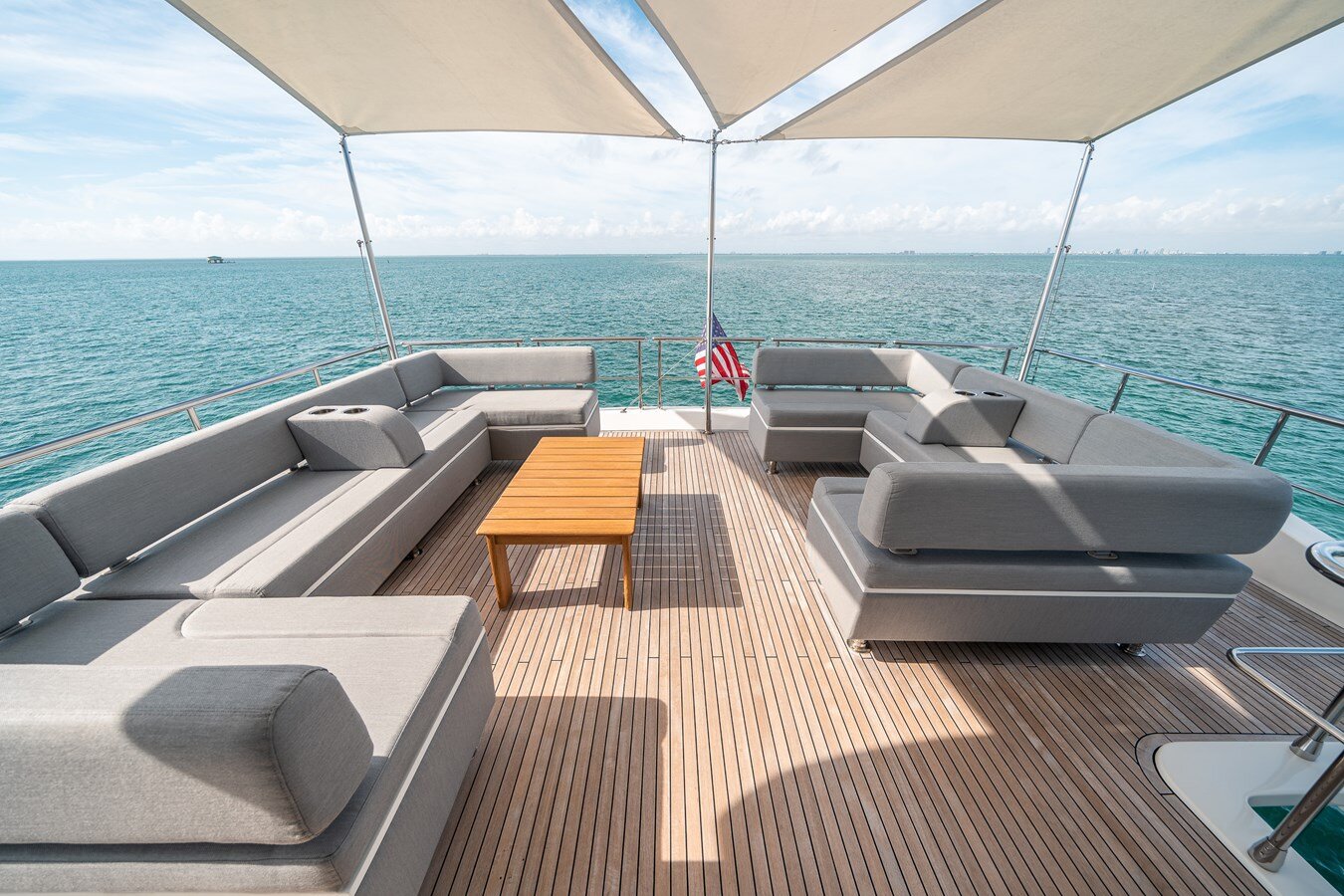 2018-azimut-yachts-80-fc7fbf