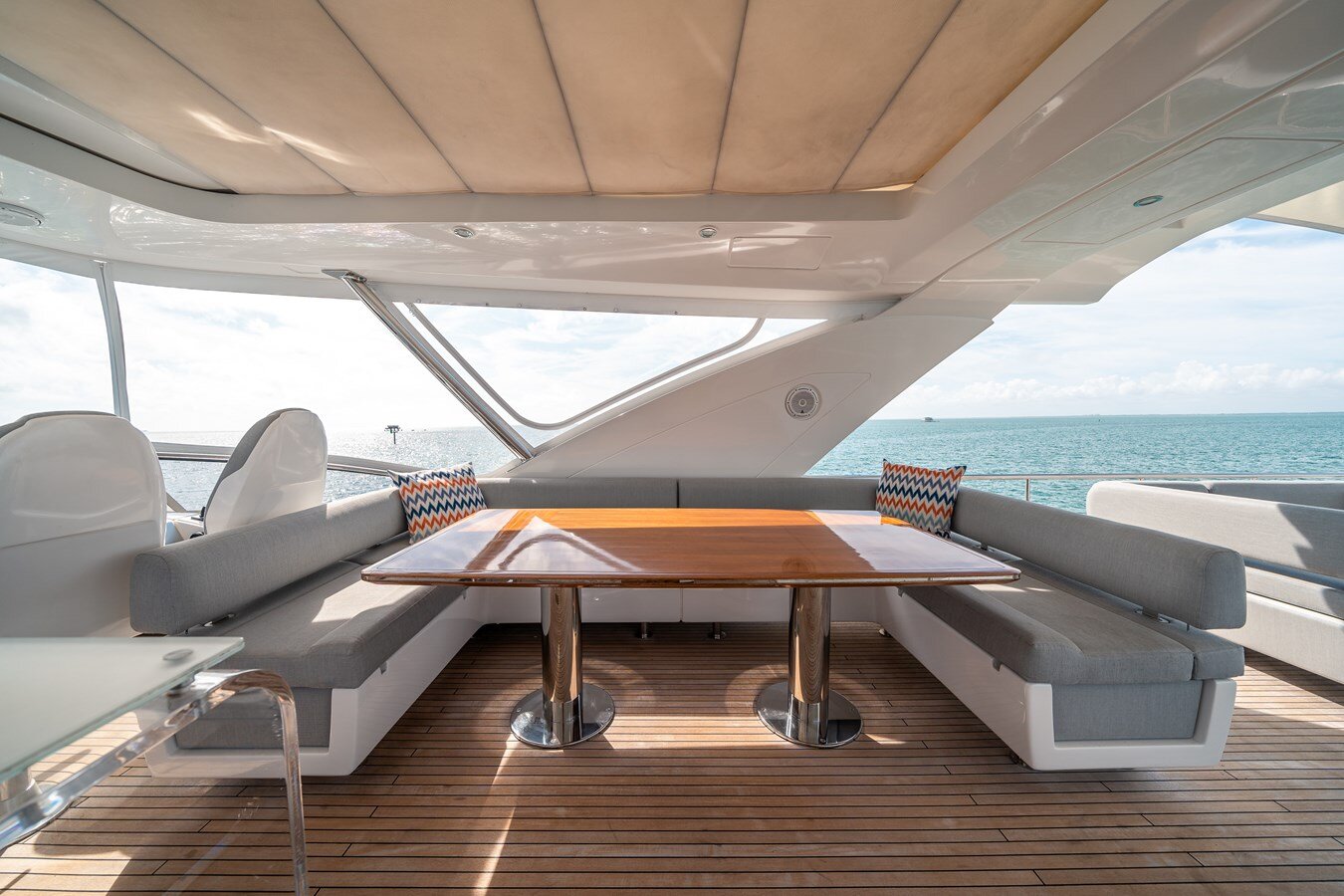 2018-azimut-yachts-80-fc7fbf