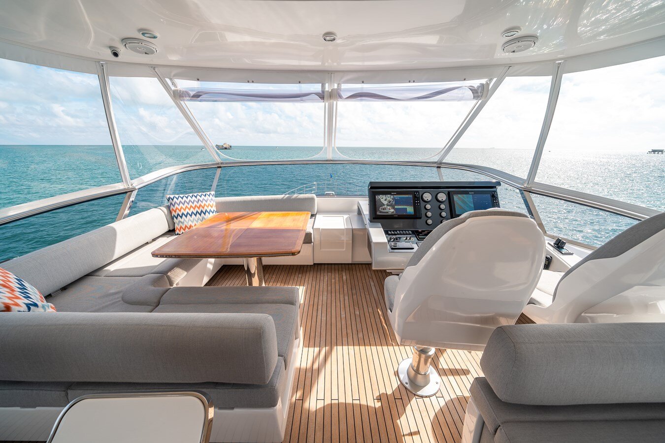 2018-azimut-yachts-80-fc7fbf