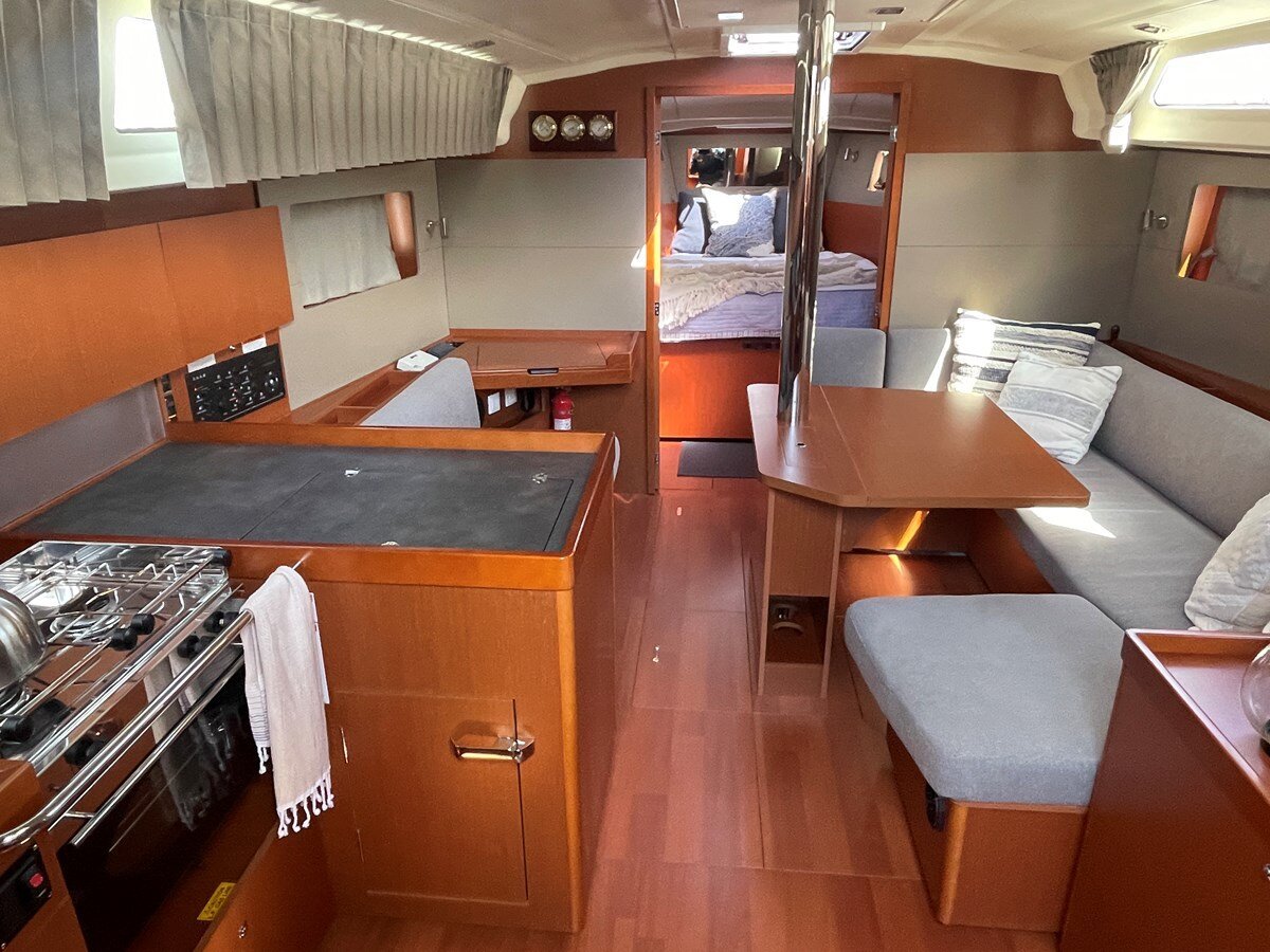 2018-beneteau-40-8-474918