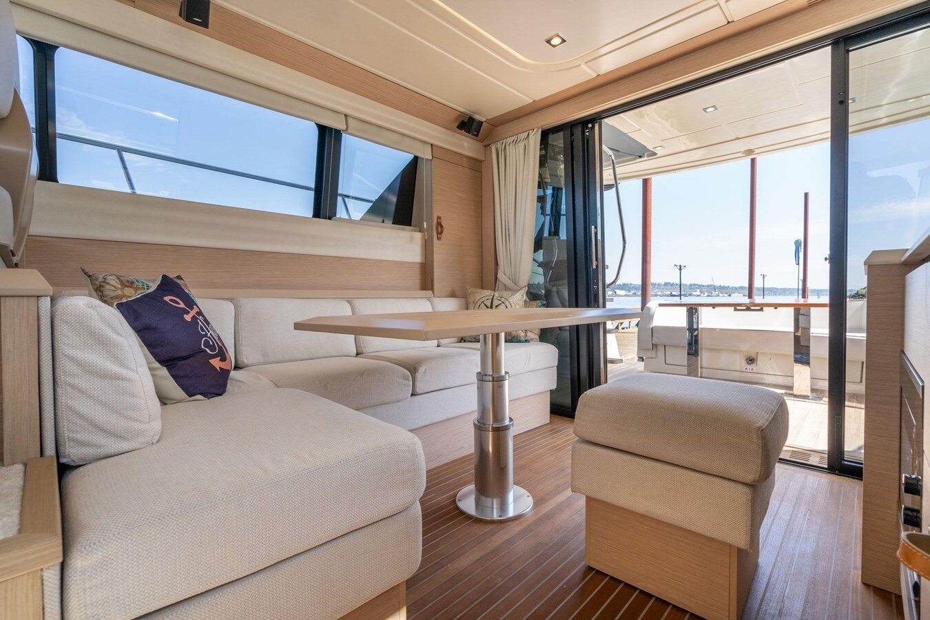 2018-beneteau-45-dab26a