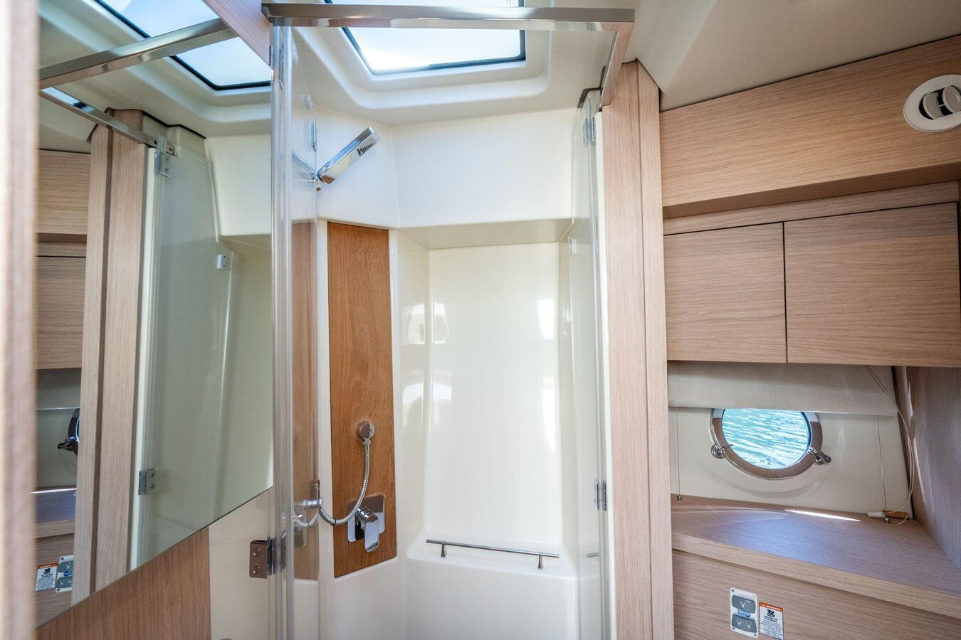 2018-beneteau-45-dab26a