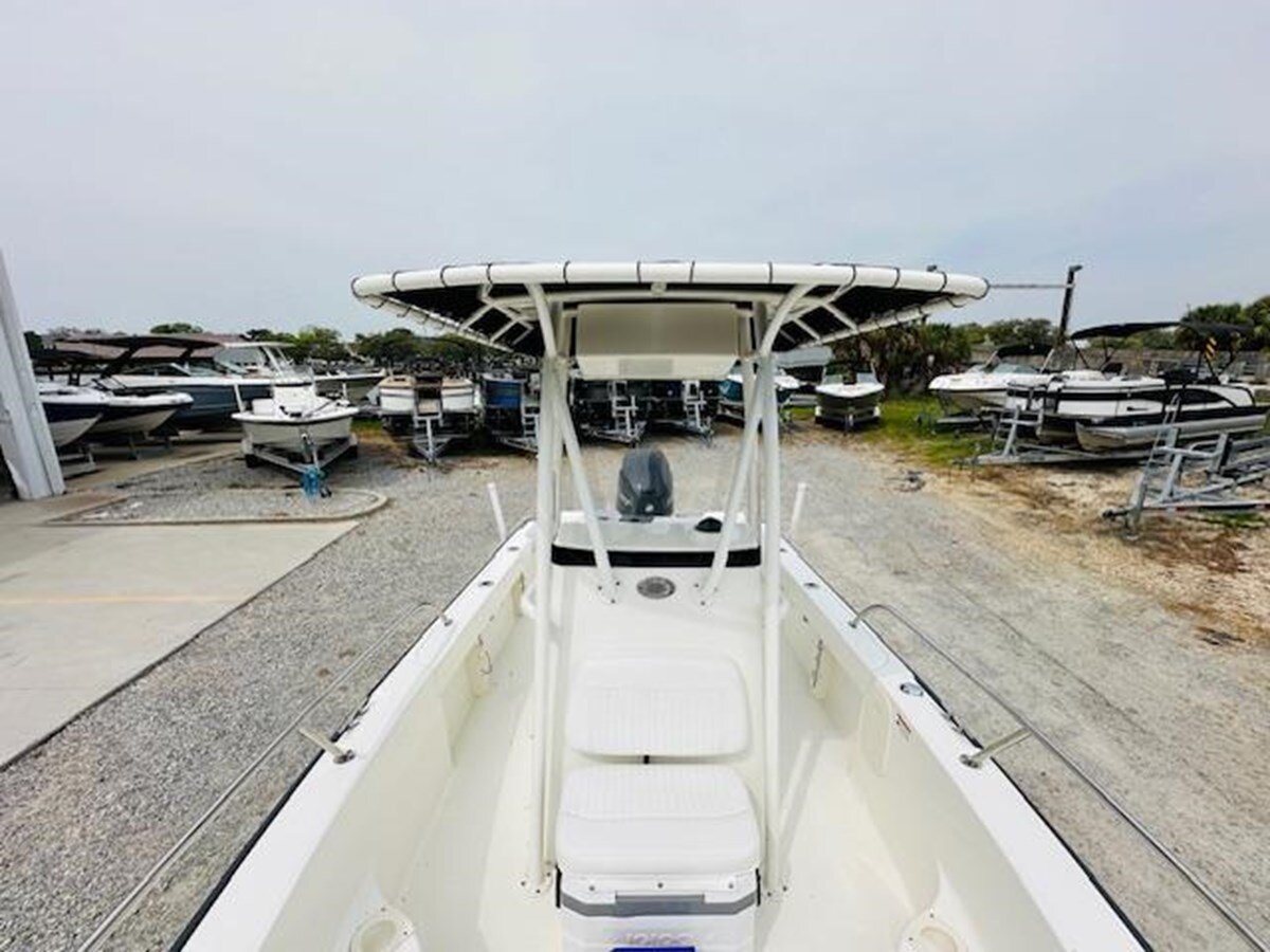 2018-boston-whaler-18-10-73cc83