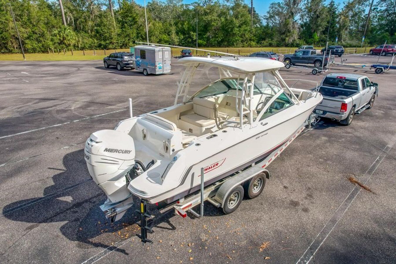 2018-boston-whaler-24-8-0abca7