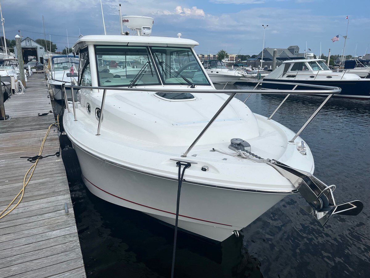 2018-boston-whaler-31-37703a