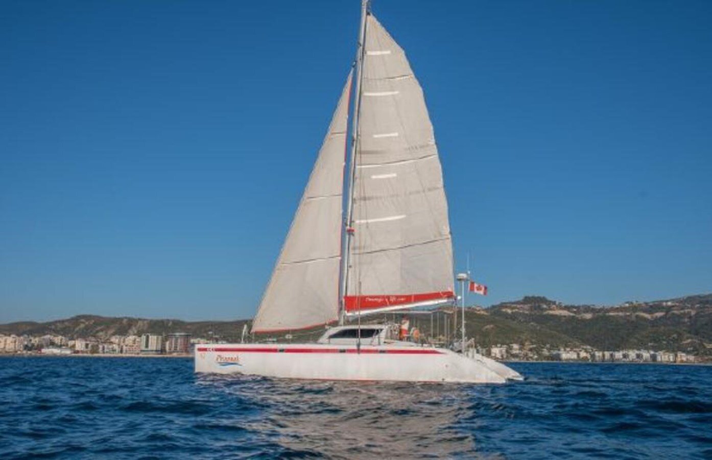 2018-catamaran-50-51b58b