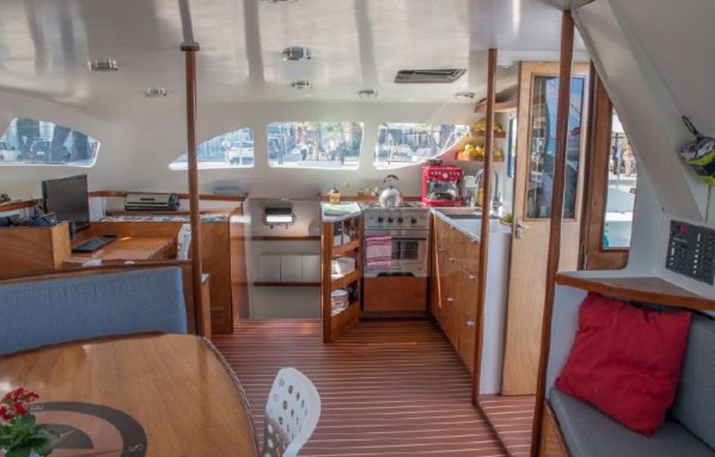 2018-catamaran-50-51b58b