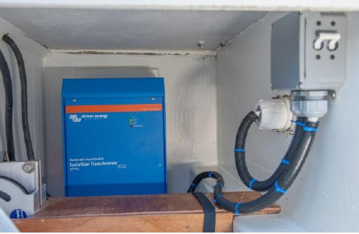 2018-catamaran-50-51b58b