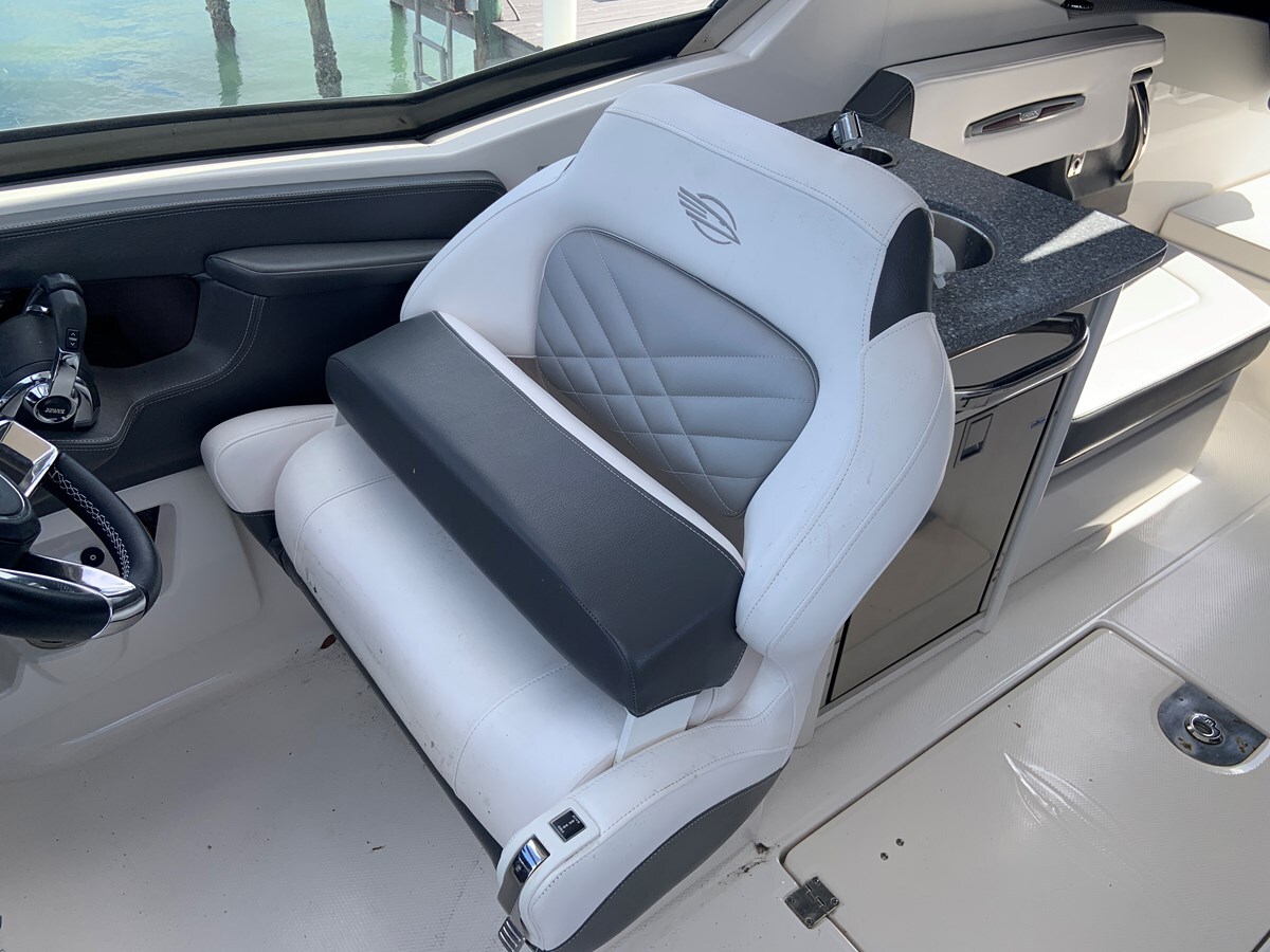 2018-chaparral-30-6-e903f1