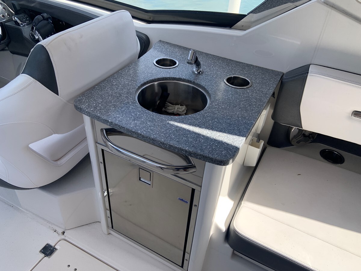 2018-chaparral-30-6-e903f1