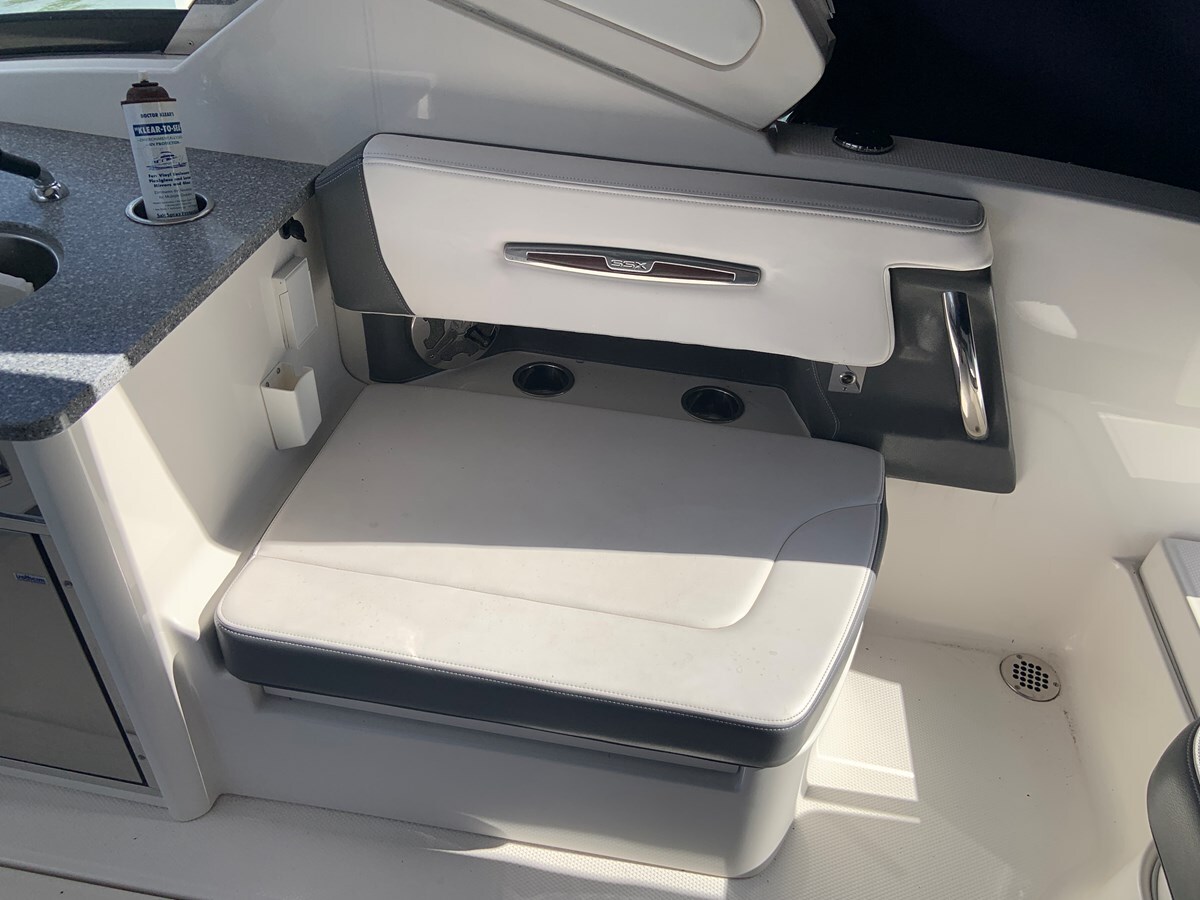 2018-chaparral-30-6-e903f1