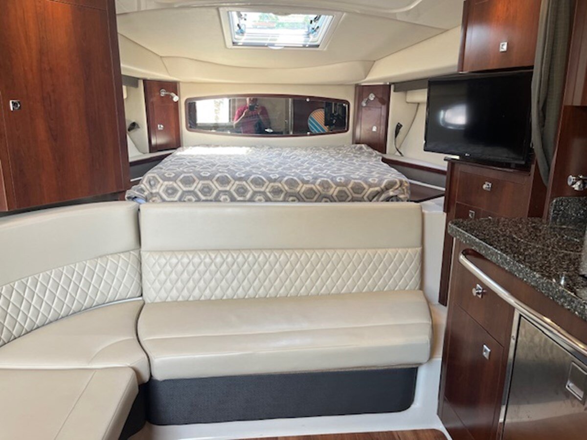 2018-chaparral-31-e8ea81