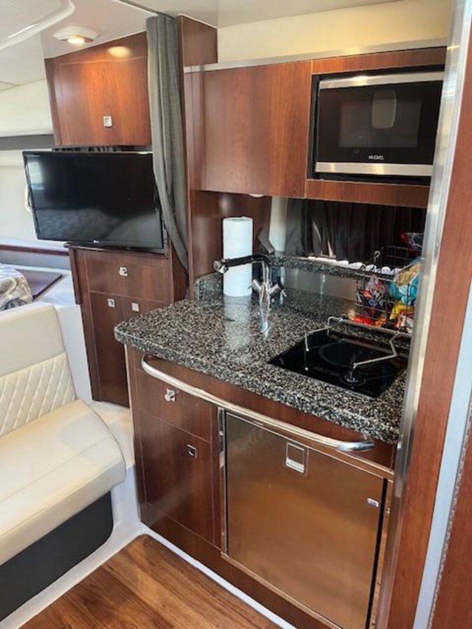 2018-chaparral-31-e8ea81