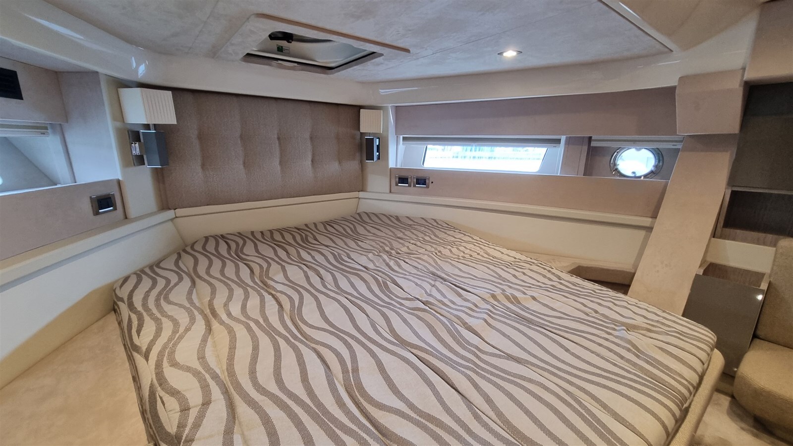 2018-cranchi-60-10-85a260