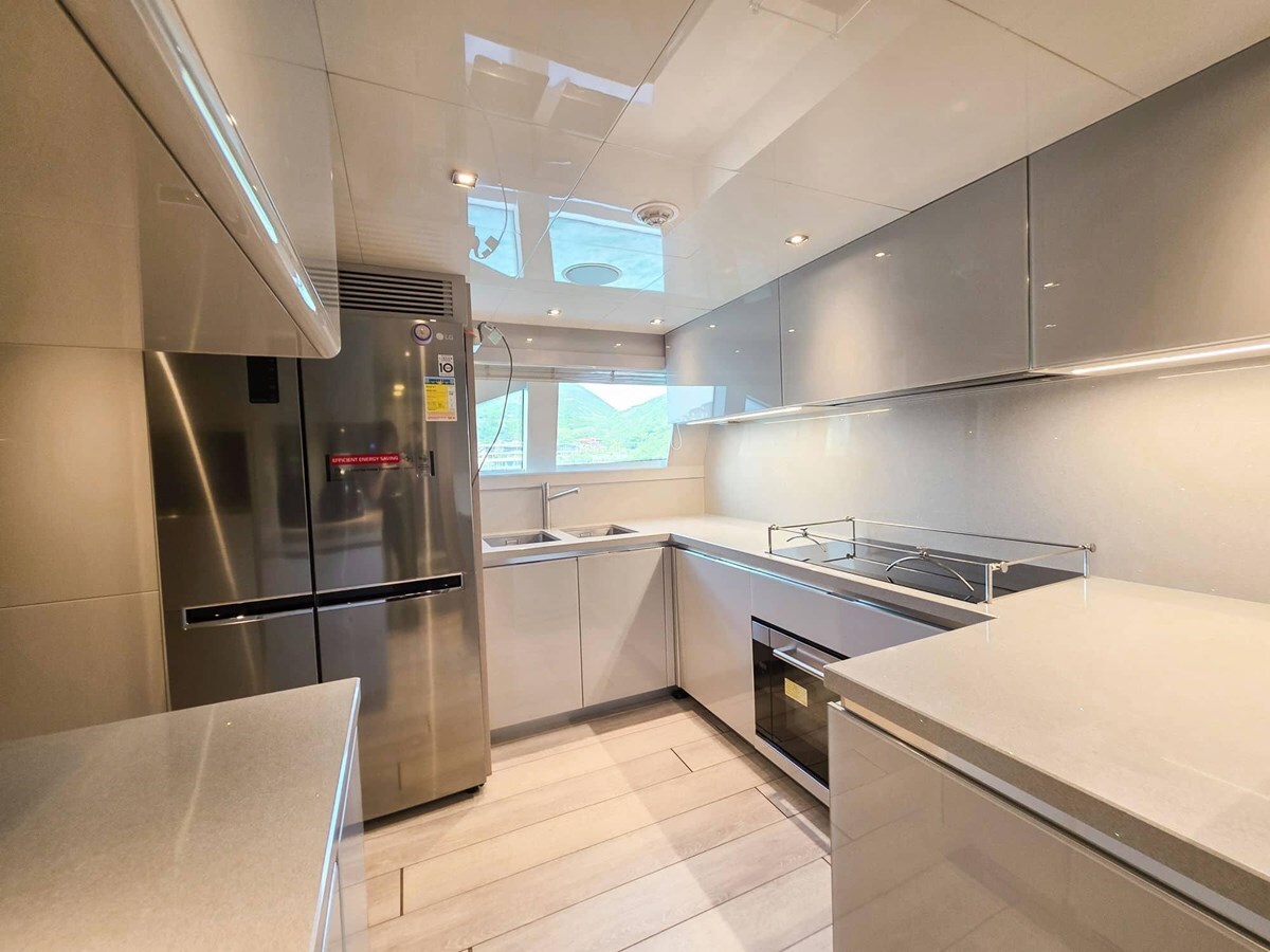 2018-custom-line-107-11-142d14