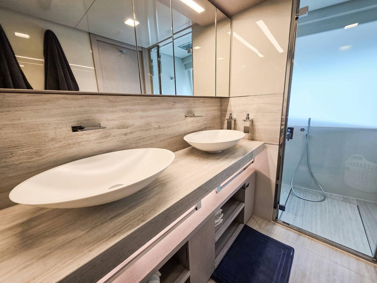 2018-custom-line-107-11-142d14