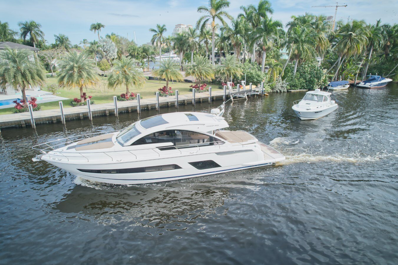 2018-fairline-53-fe39b5