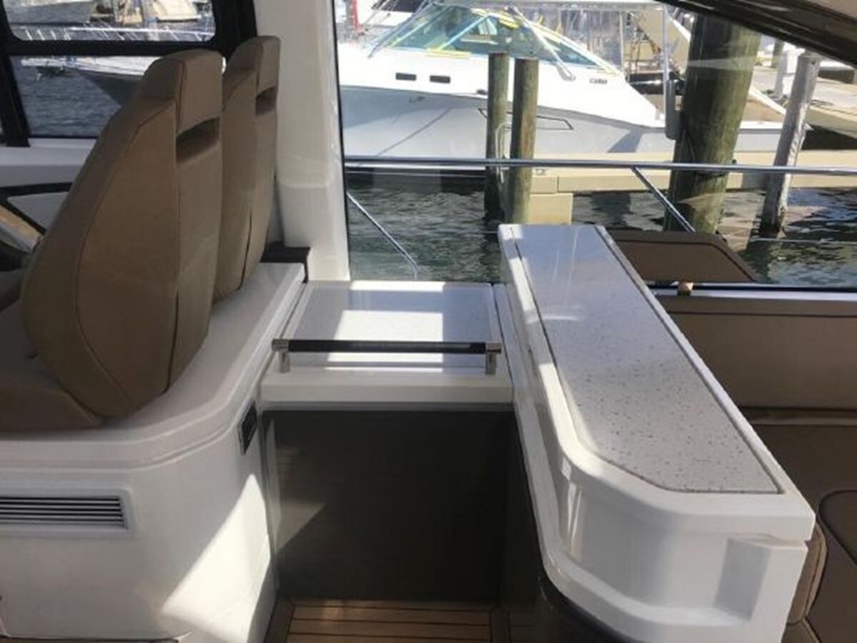 2018-fairline-55-6-1bcf5b