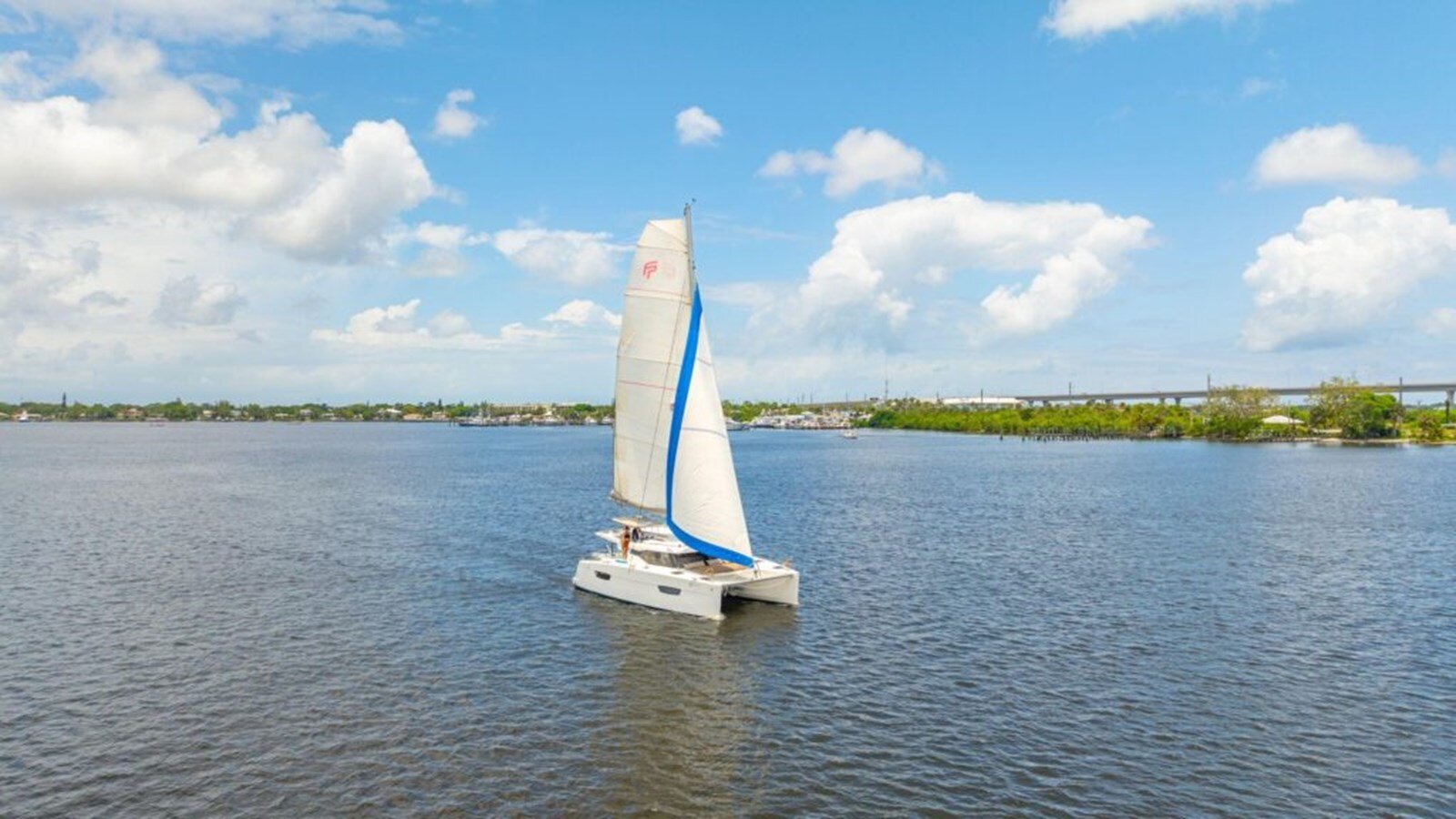 2018-fountaine-pajot-40-f39e22