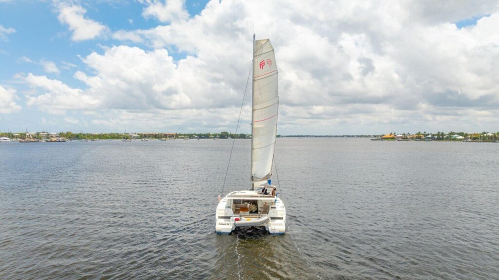 2018-fountaine-pajot-40-f39e22