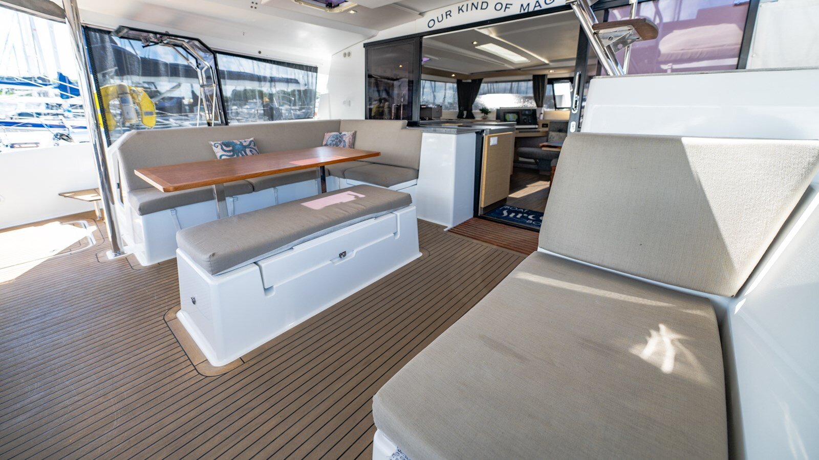 2018-fountaine-pajot-45-9-6635c9