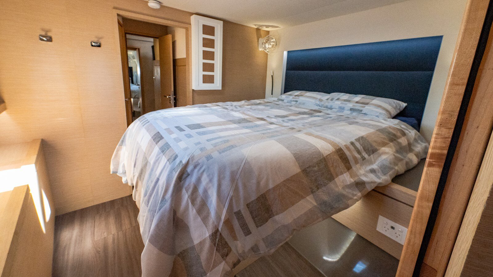 2018-fountaine-pajot-45-9-6635c9