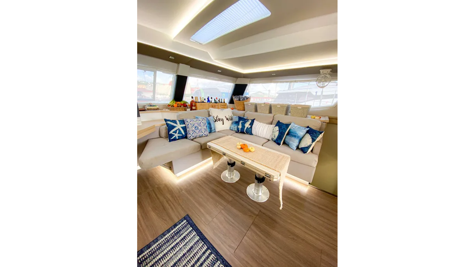 2018-fountaine-pajot-49-11-5f7dae