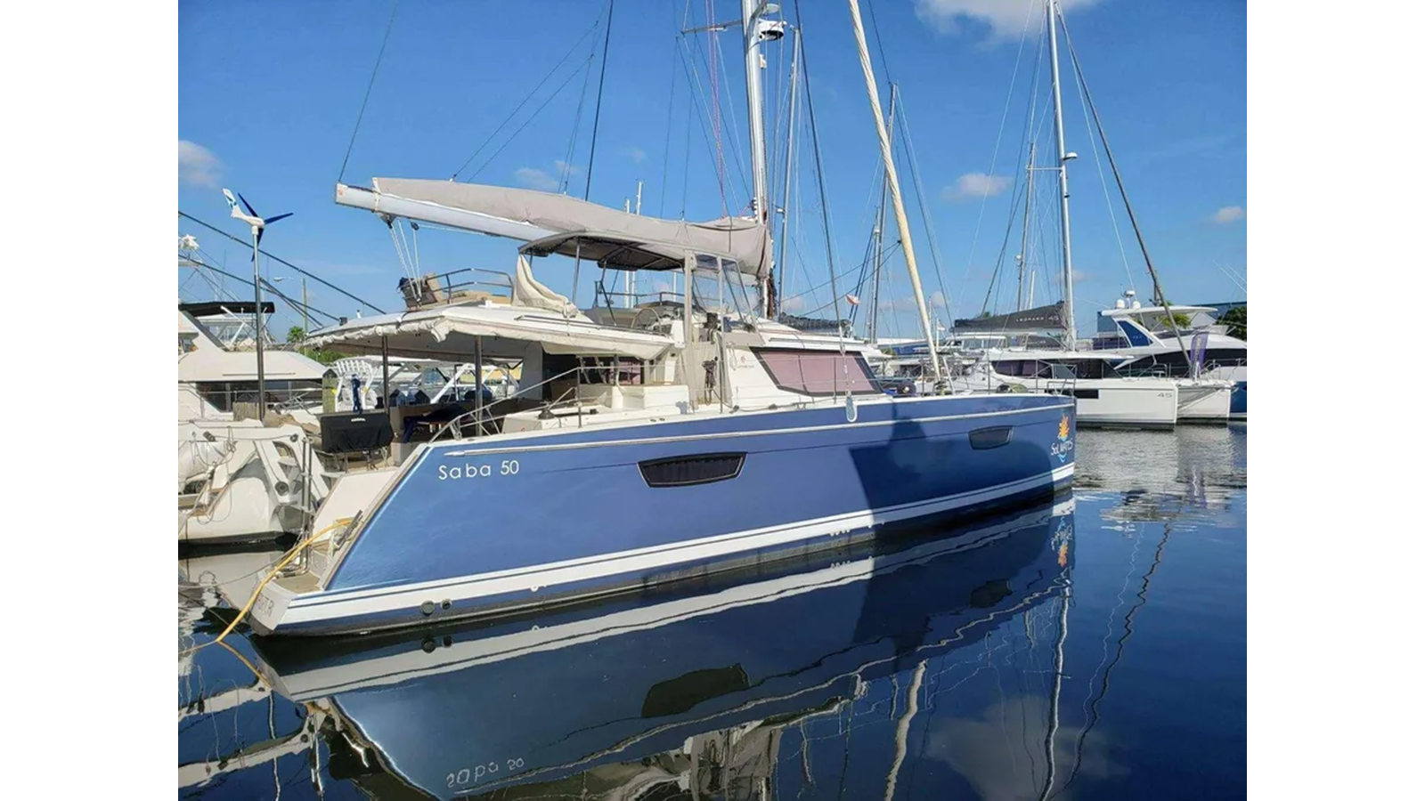 2018-fountaine-pajot-49-11-5f7dae