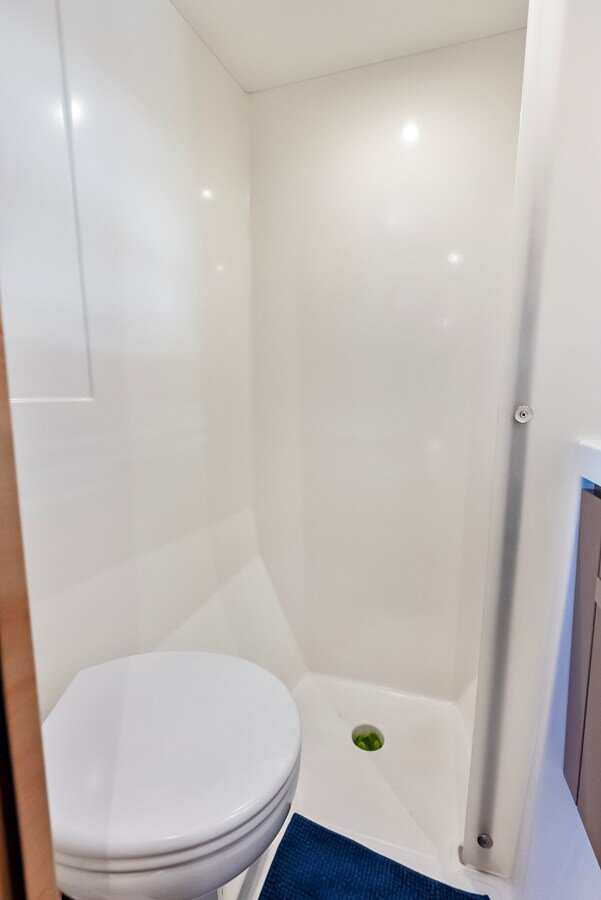 2018-fountaine-pajot-50-a114e9