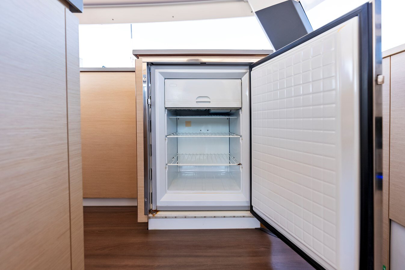 2018-fountaine-pajot-50-a114e9