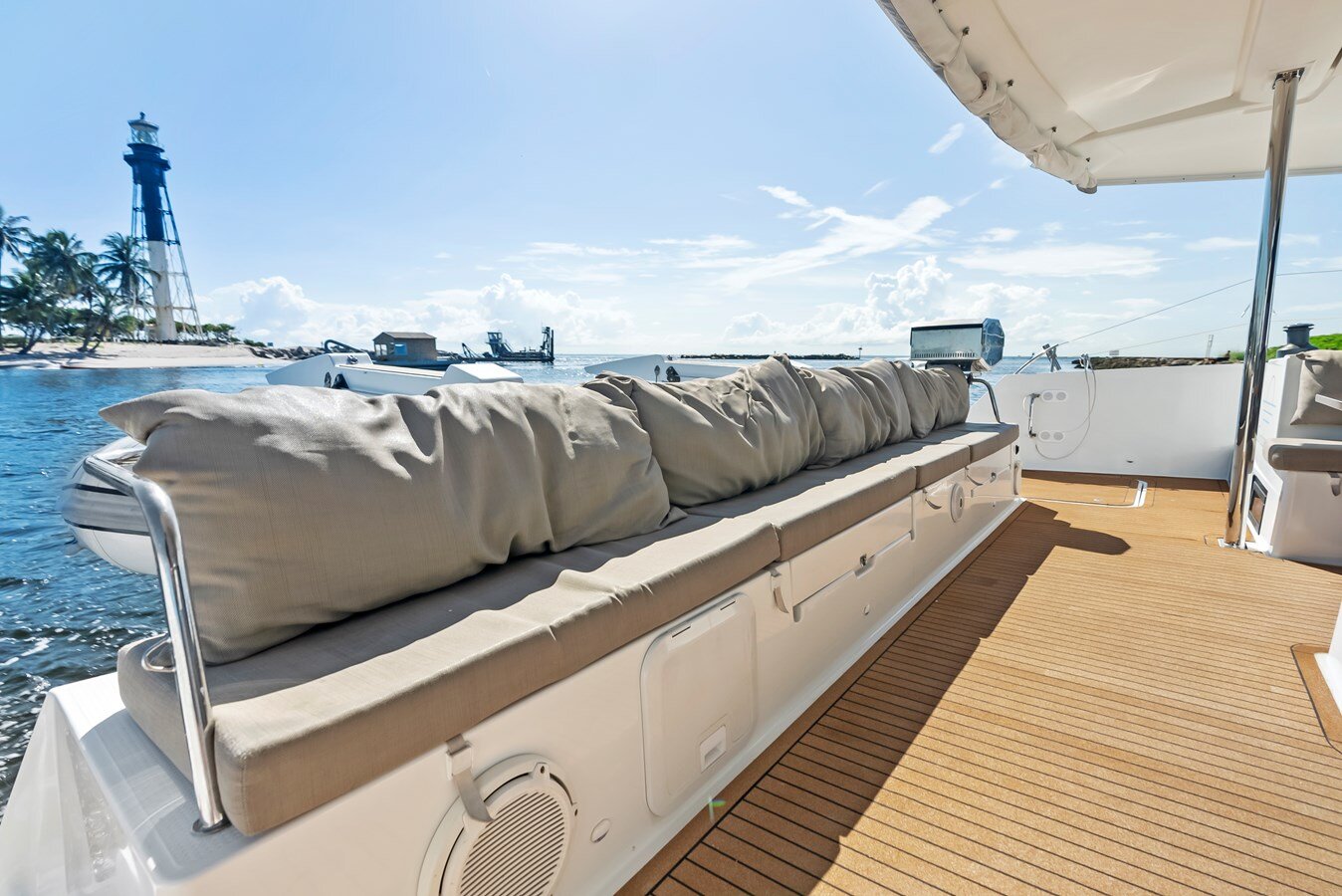 2018-fountaine-pajot-50-a114e9