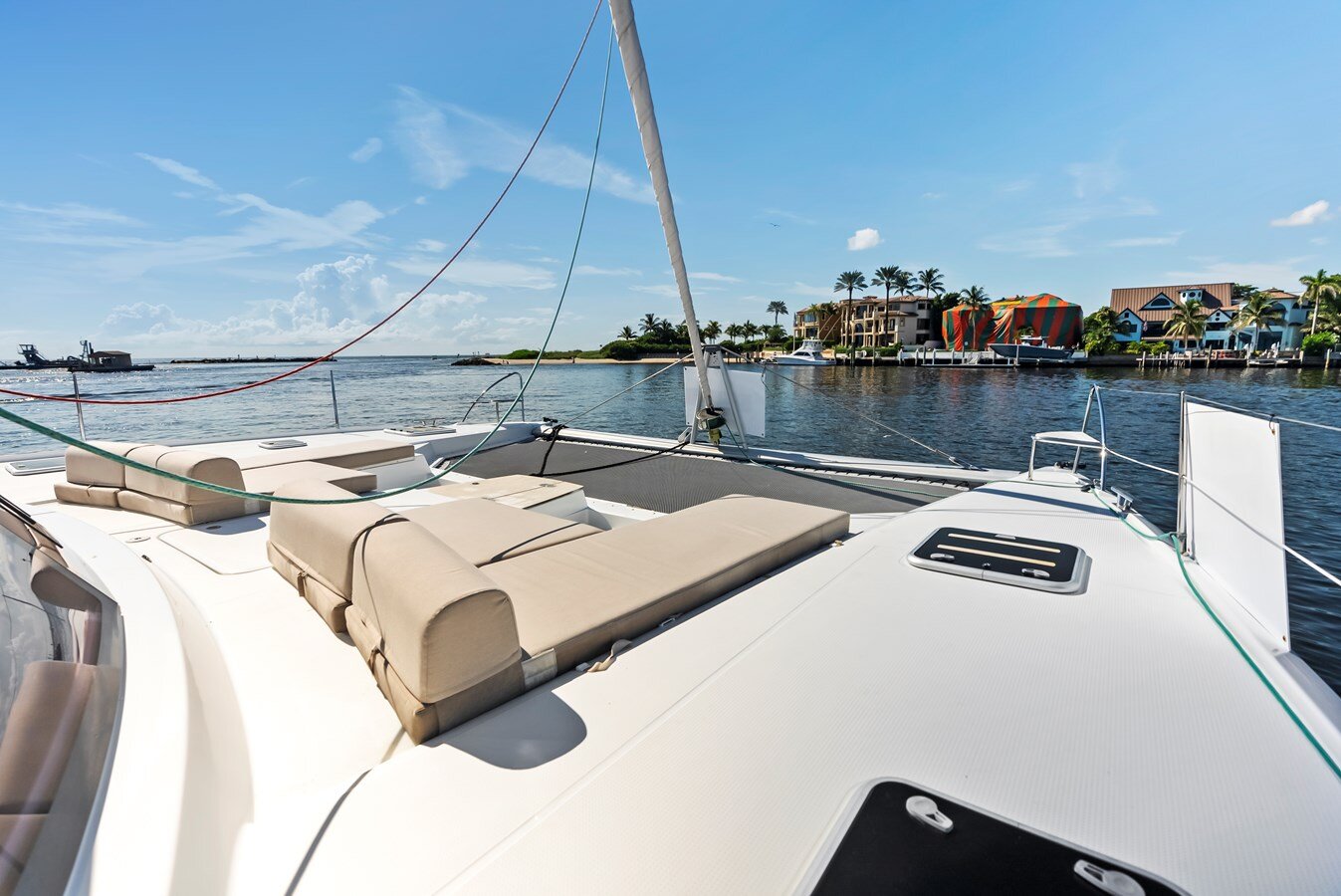 2018-fountaine-pajot-50-a114e9