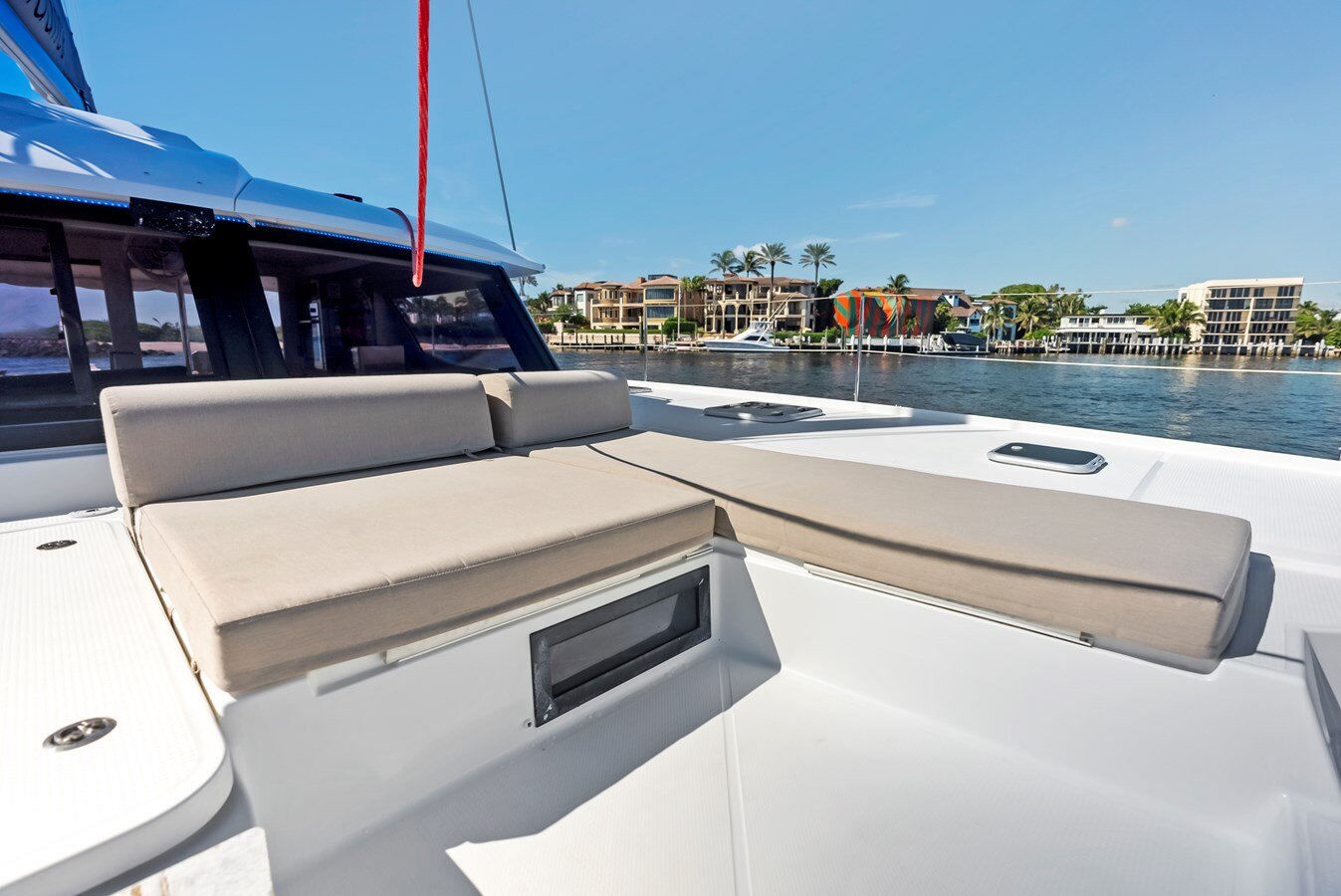 2018-fountaine-pajot-50-a114e9