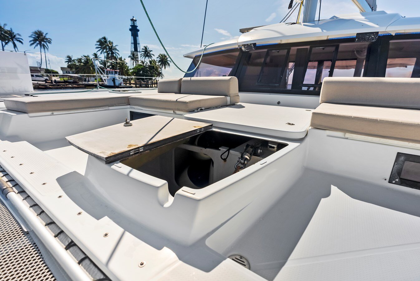 2018-fountaine-pajot-50-a114e9